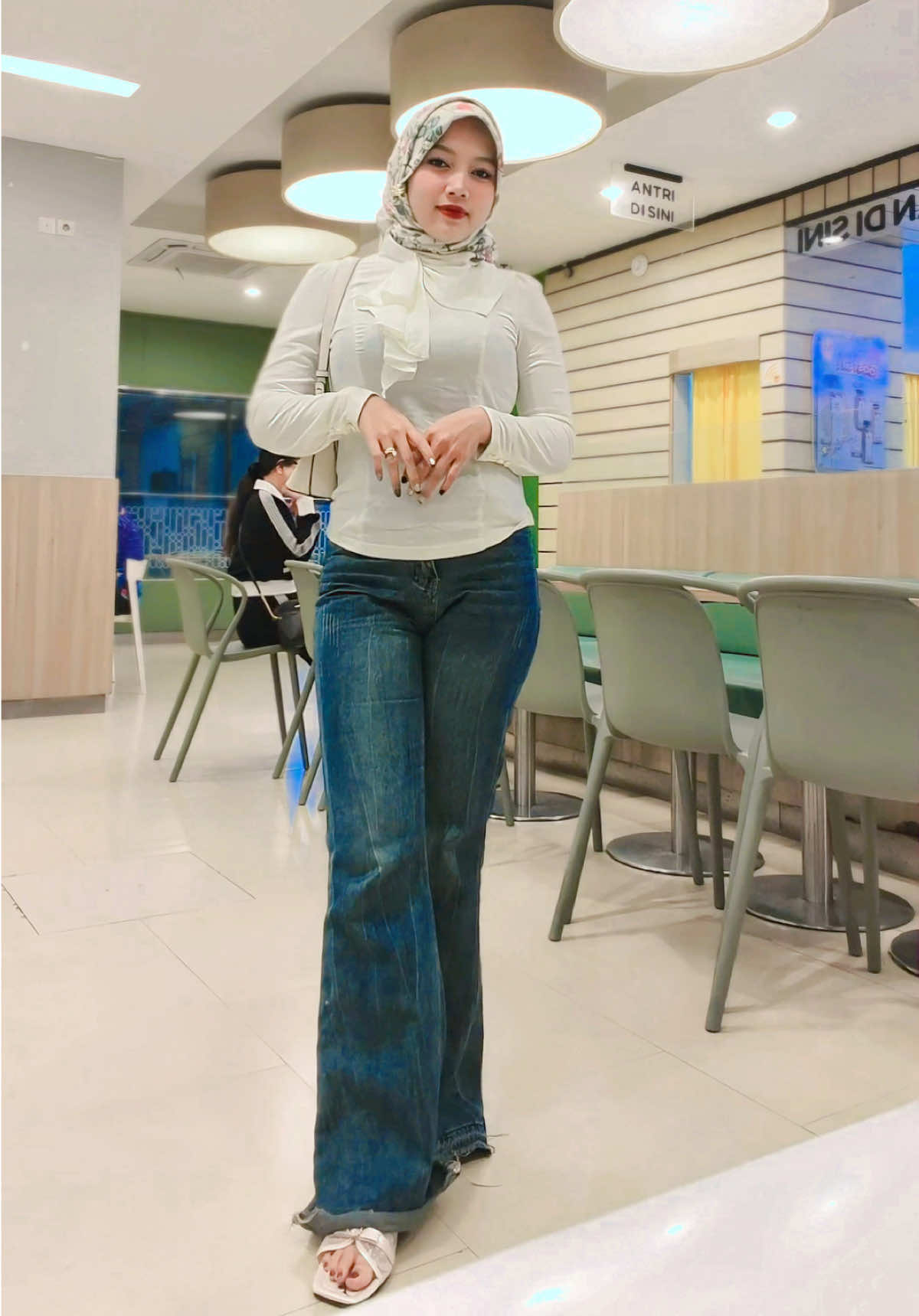 @Call me Mey ♍