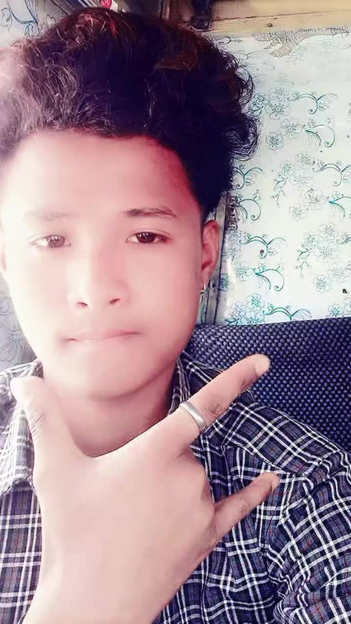 @BISHALWA😎😎