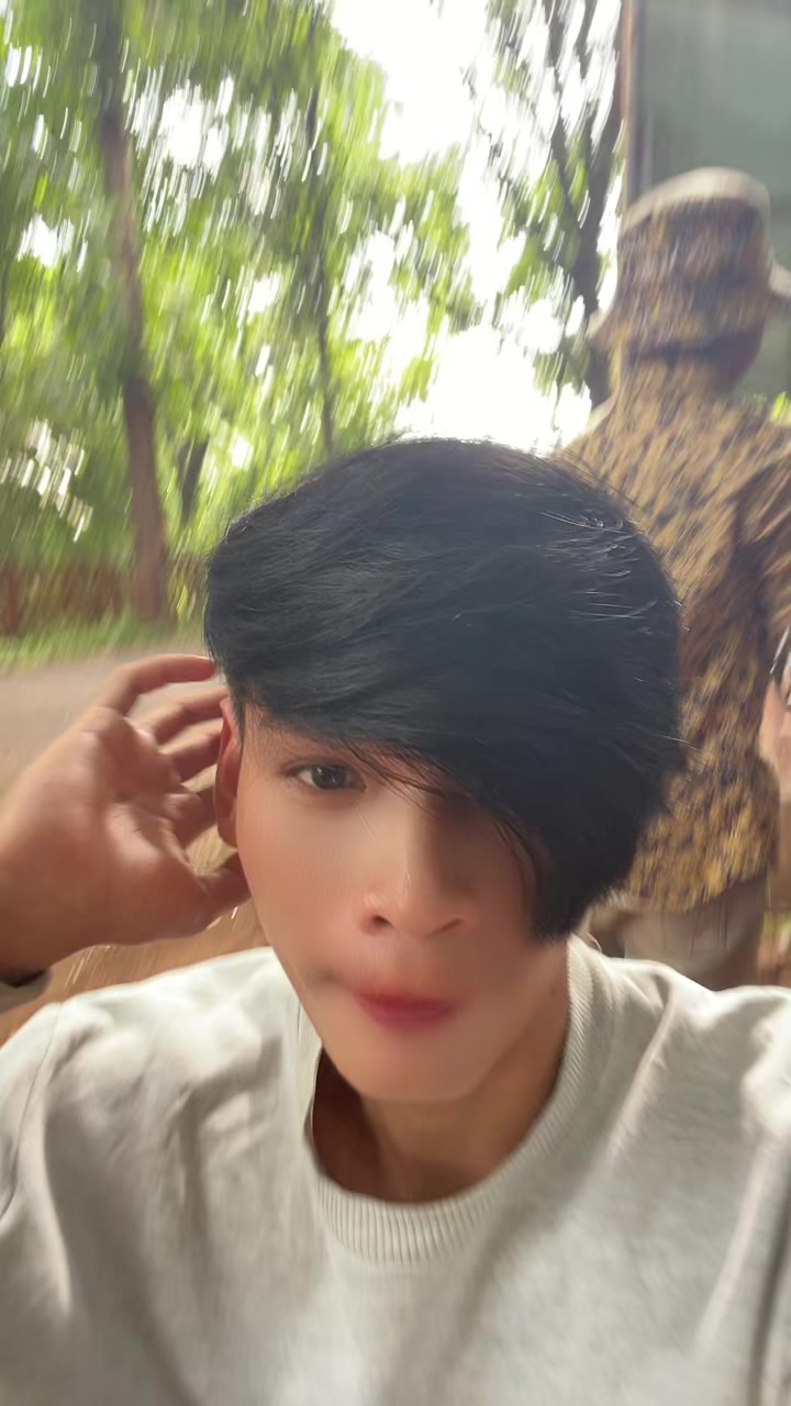 @បងមោឃ៚🧸☂️
