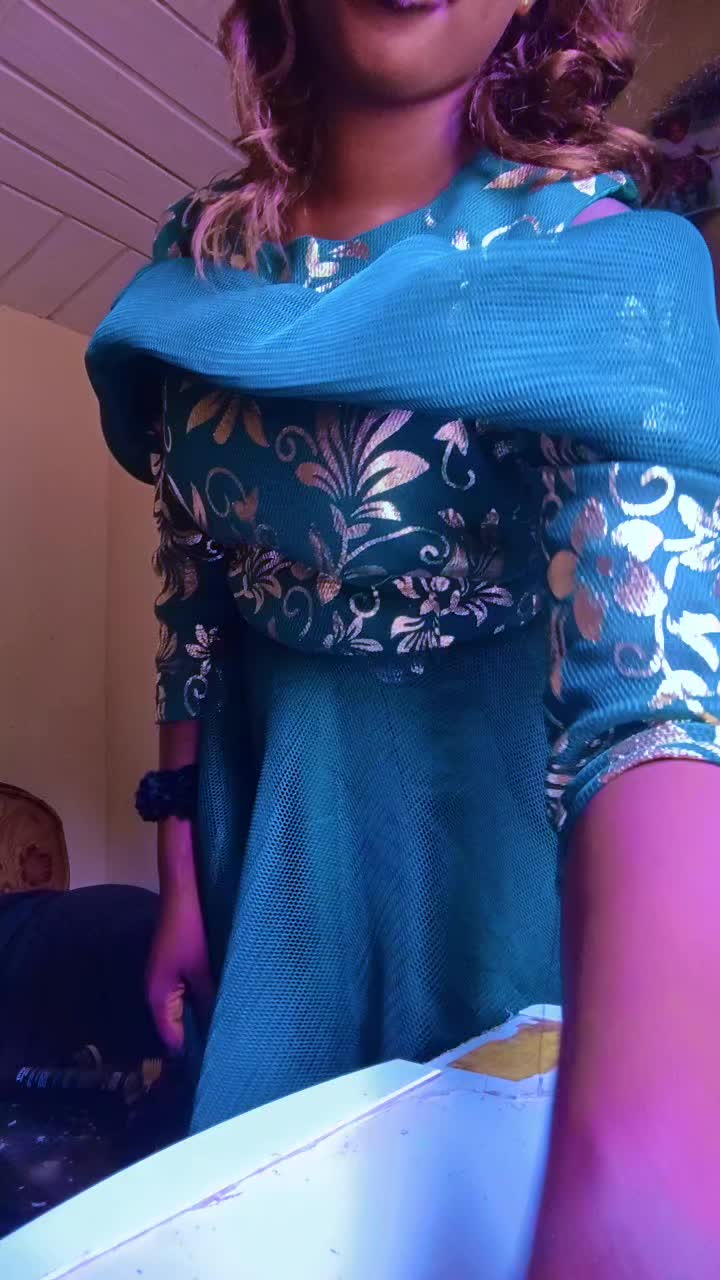 @Veronica Wandja