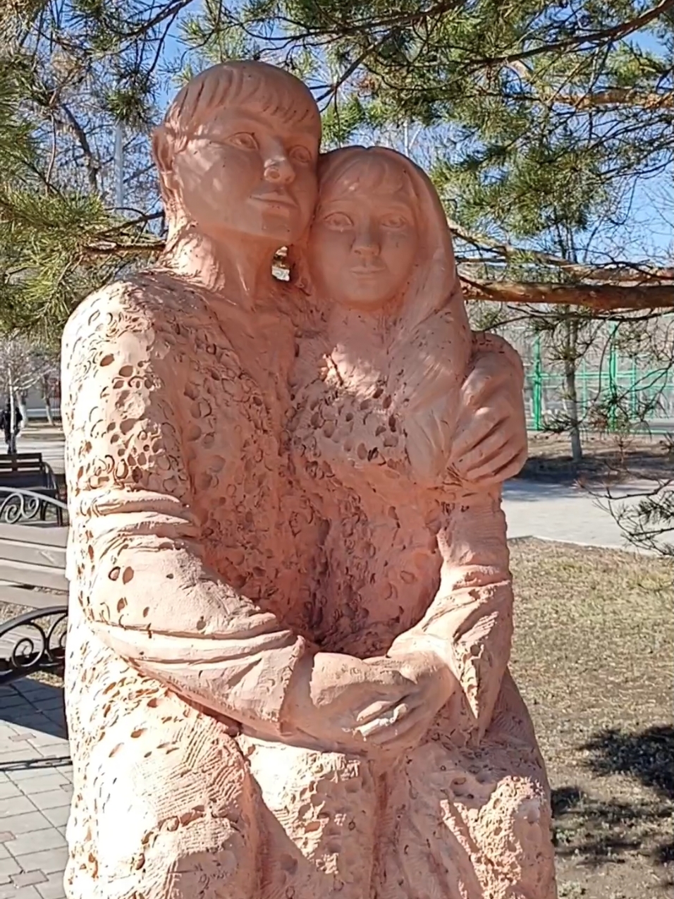 @Эльпис
