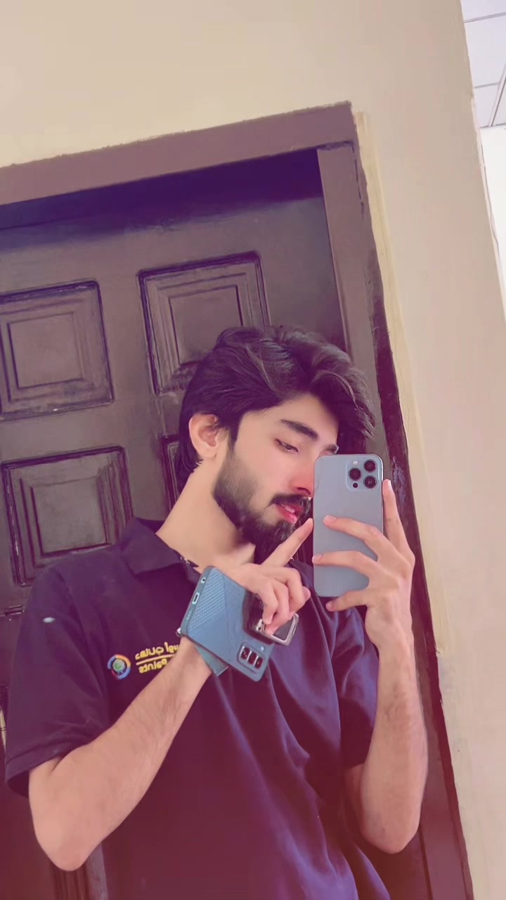 @🥂شہباز___راجپوت💸