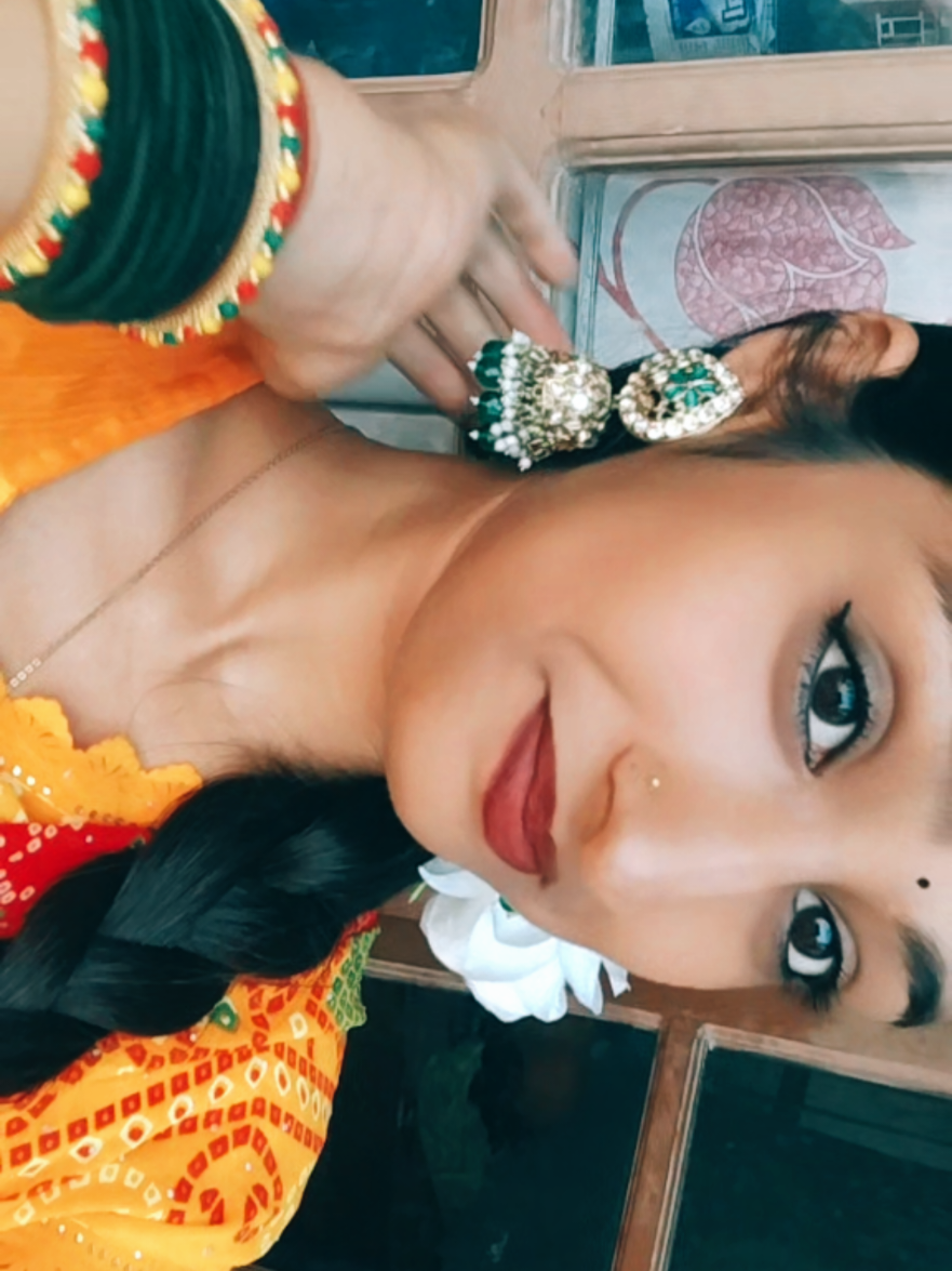 @आयु JHA✨🕊️