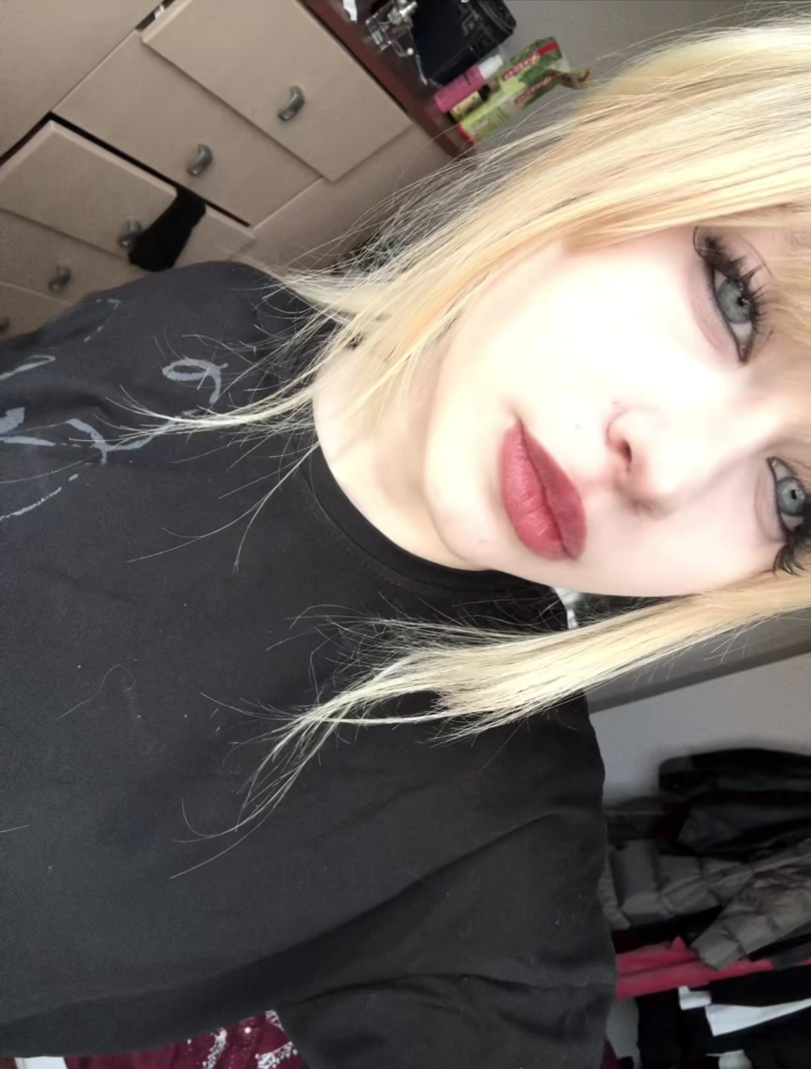 @akira