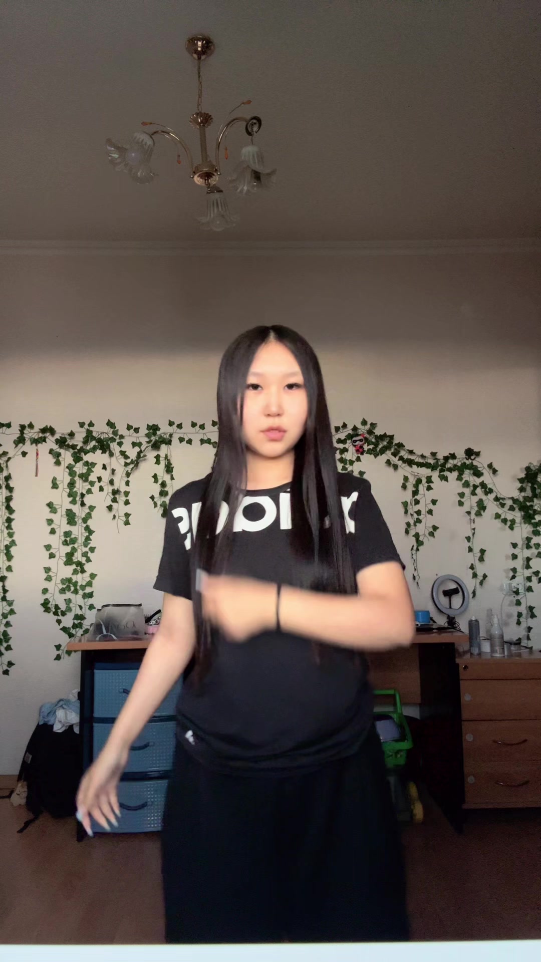 @DSHNMVV
