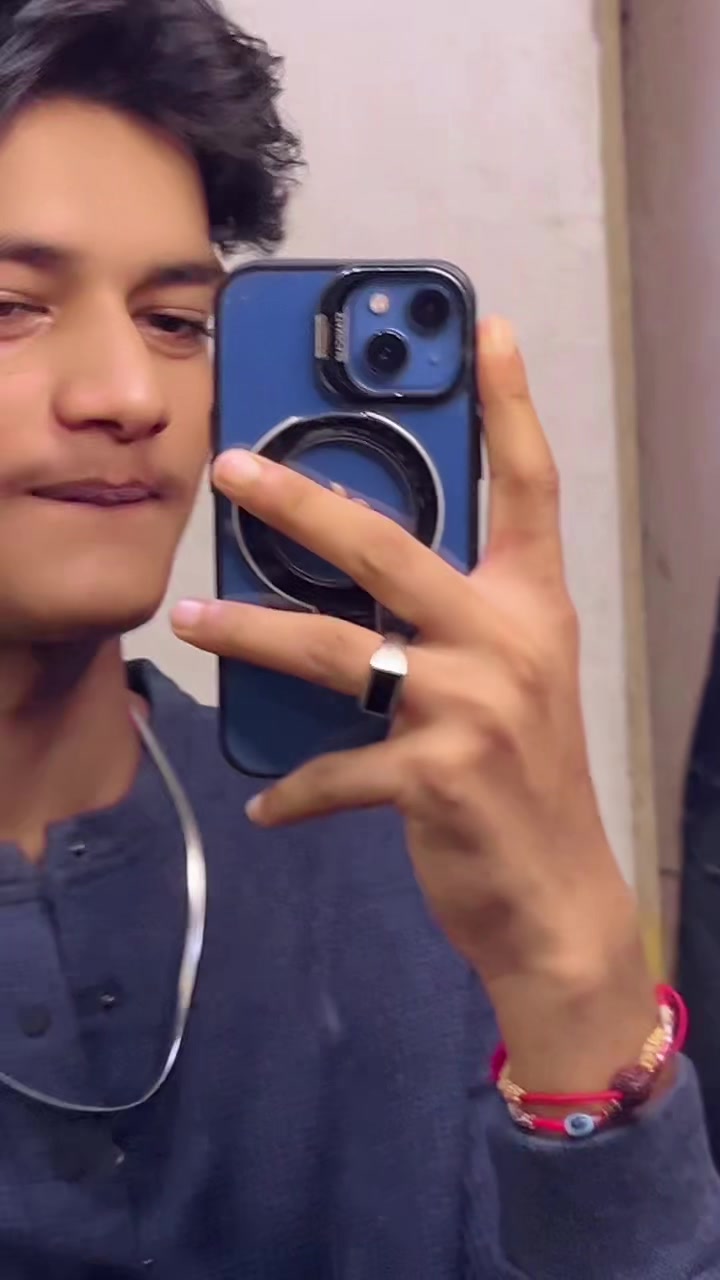 @𝐋𝐮𝐜𝐜𝐤𝐲𝐲𝐲 