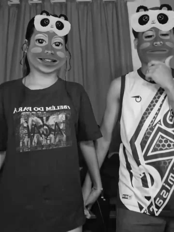 @~{edits da Juju}~