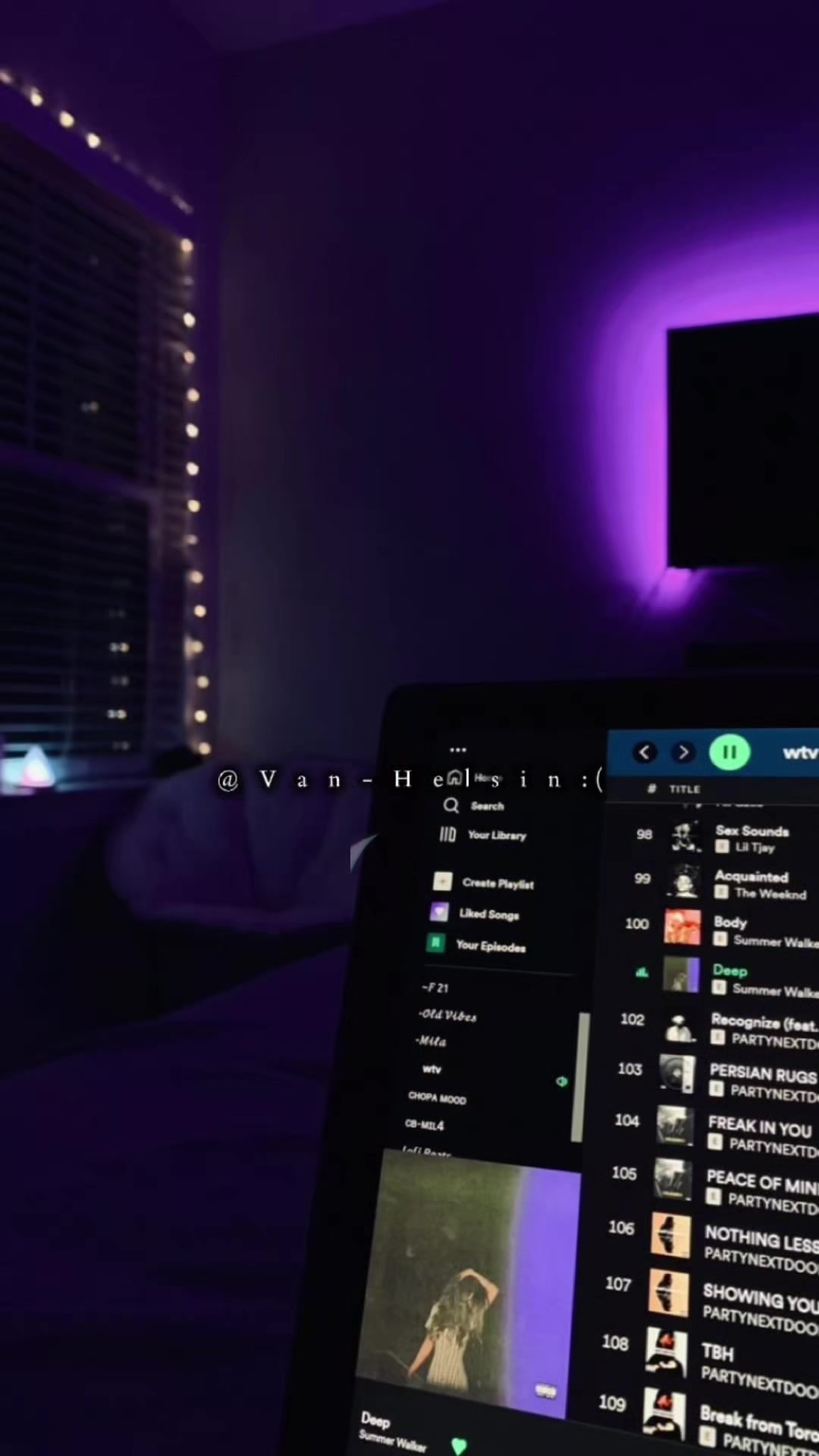 @Van Helsin...🎧🪐🎶🤞
