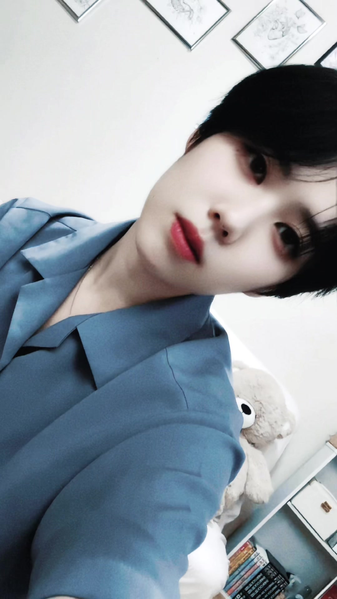 @倫