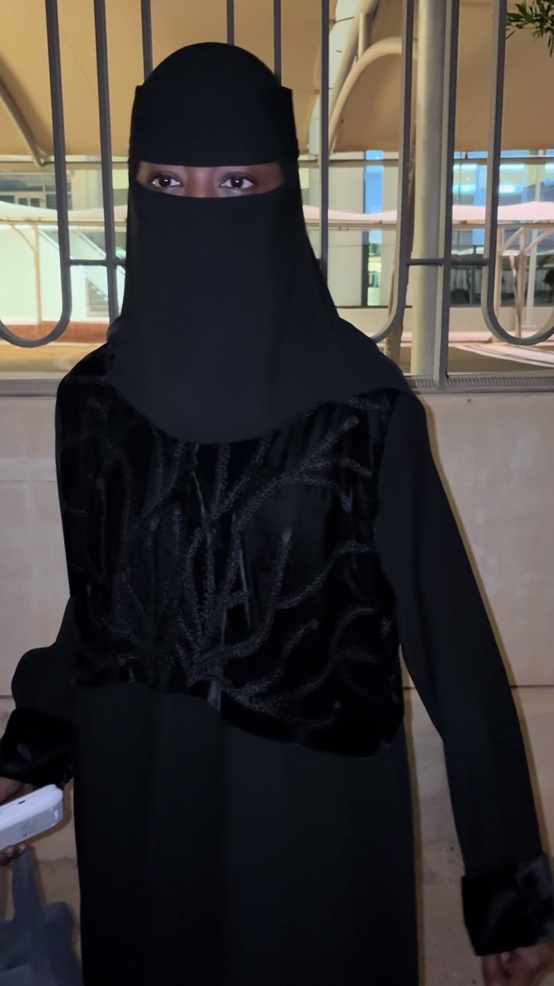 @زمرده دنيا واخره