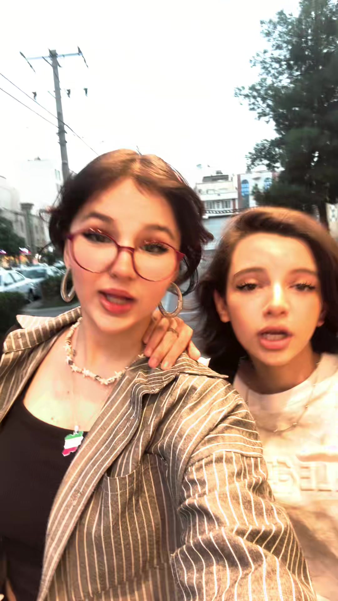 @Aysan