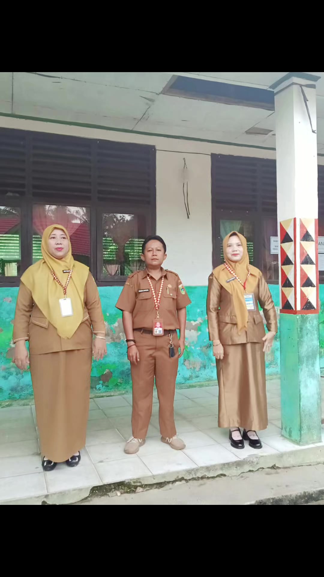 @pendri khenik