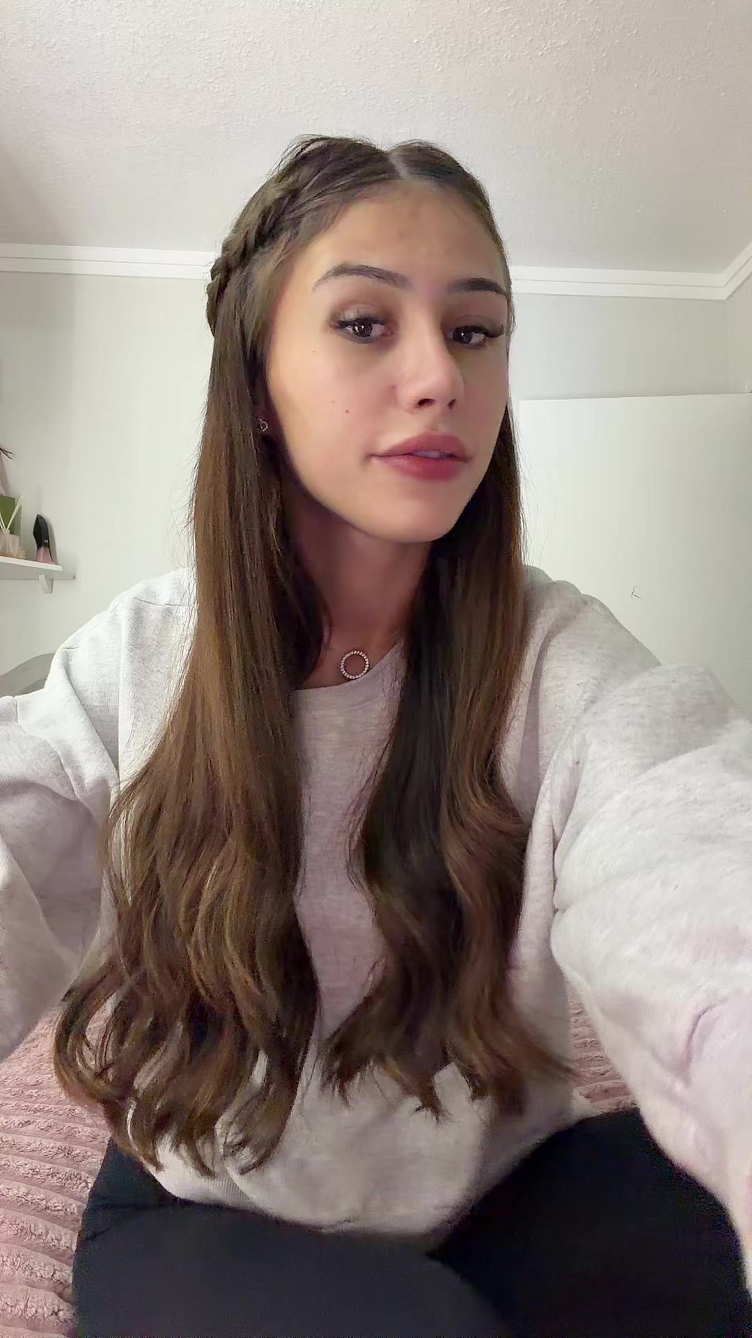 @manuellaollv