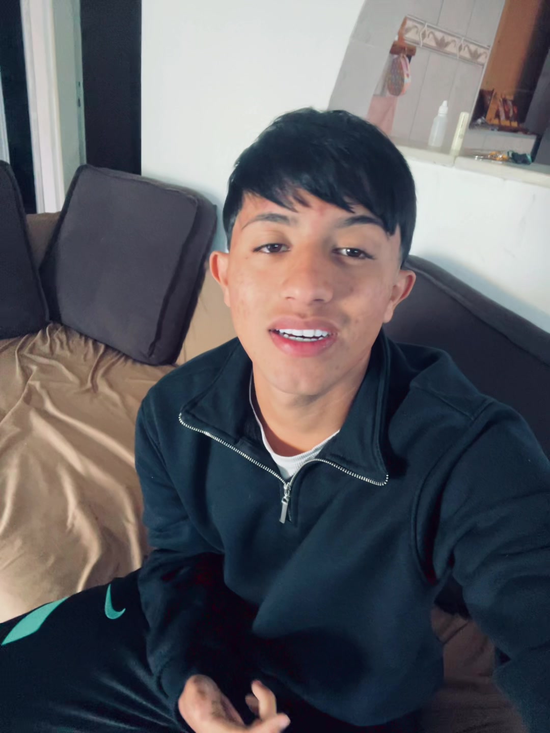 @🎬