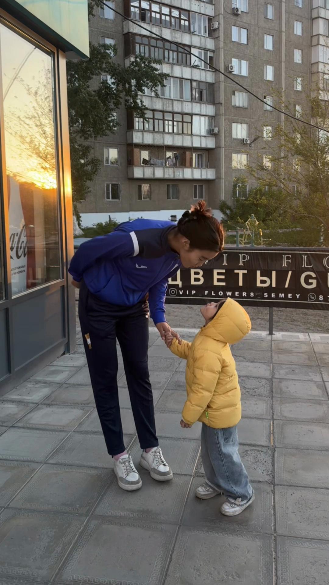 @нуся пуся тиви 🦒