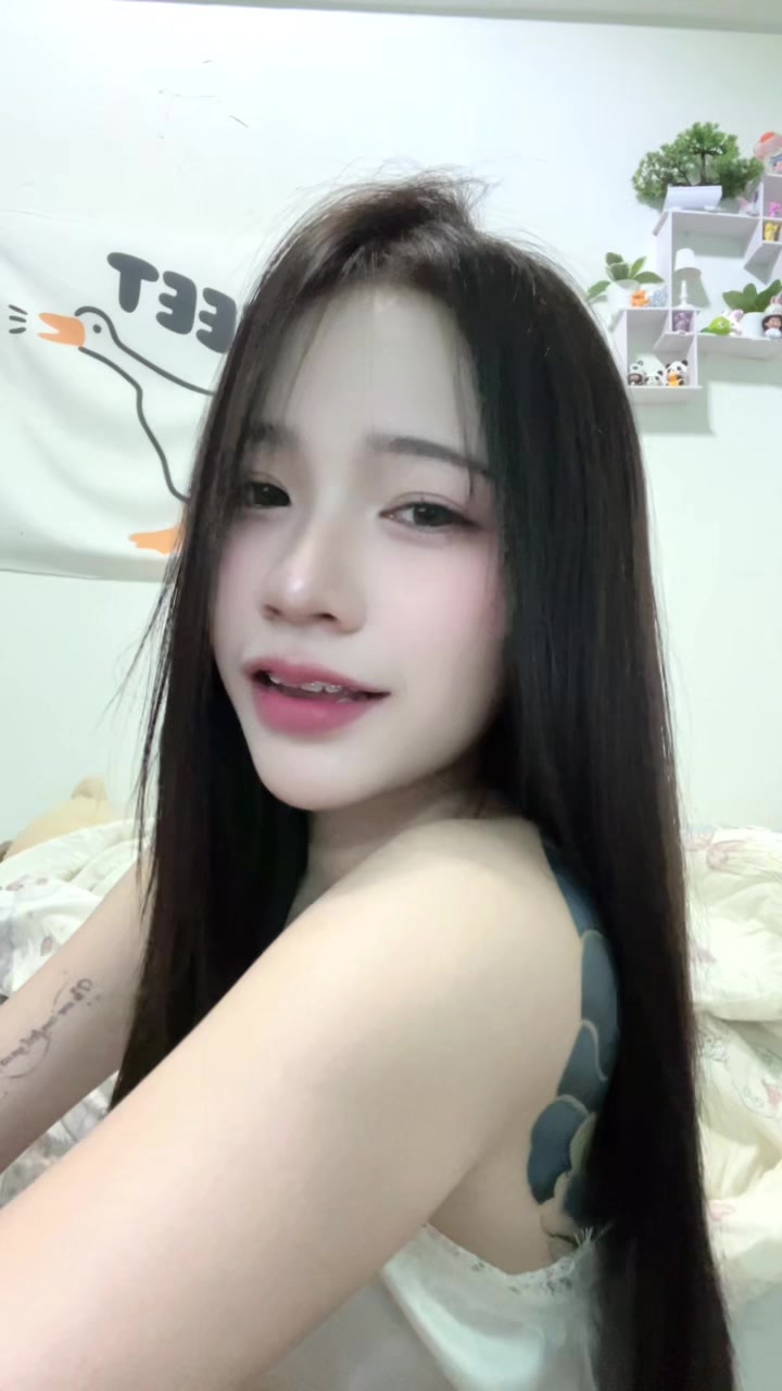 @🐰