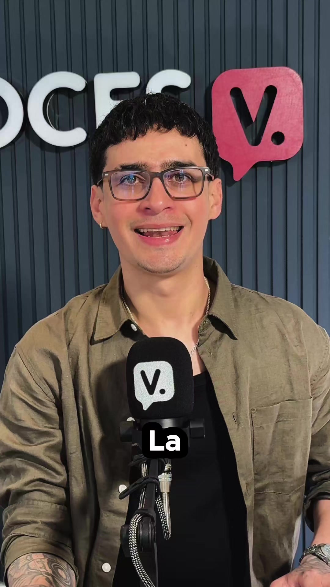 @Voces