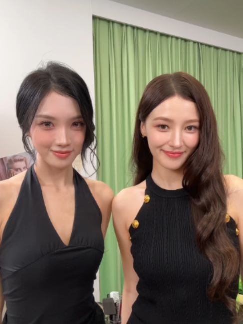 @tripleS