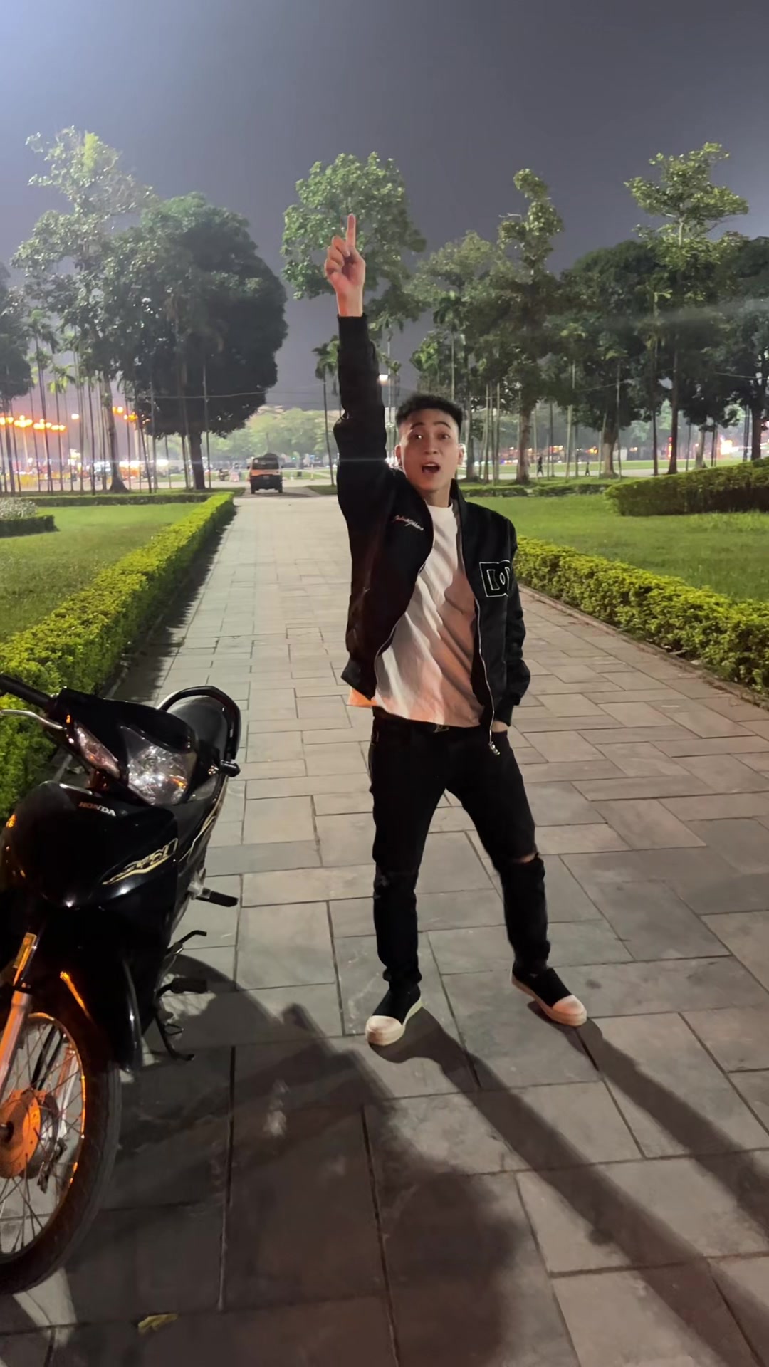 @Ộp