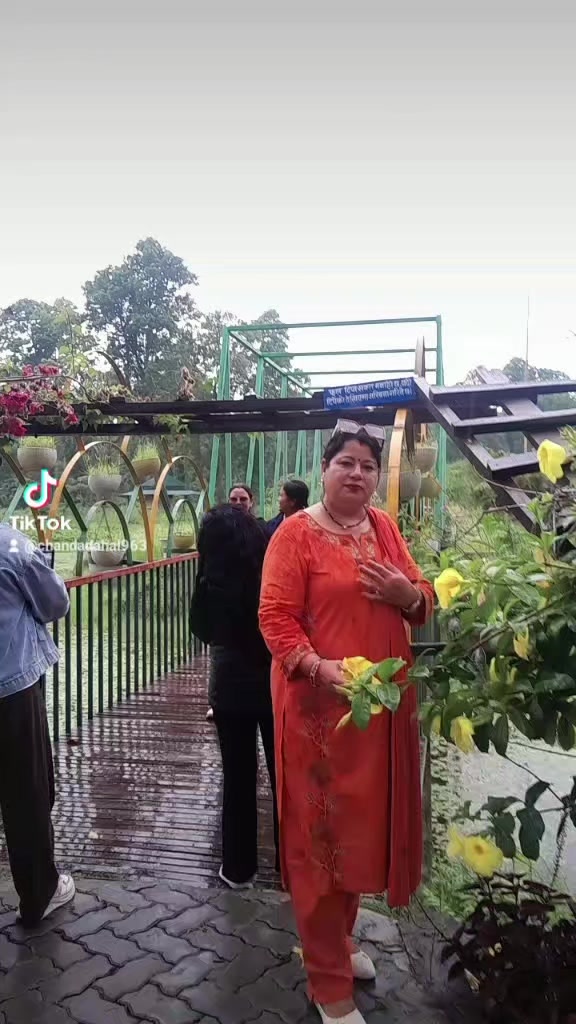 @Chanda dahal 🌻🌻