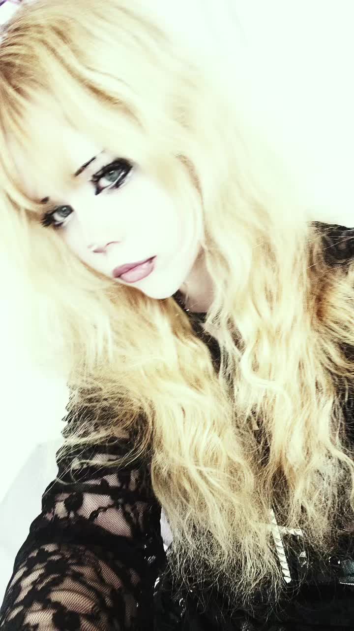 @☣️Mery☣️