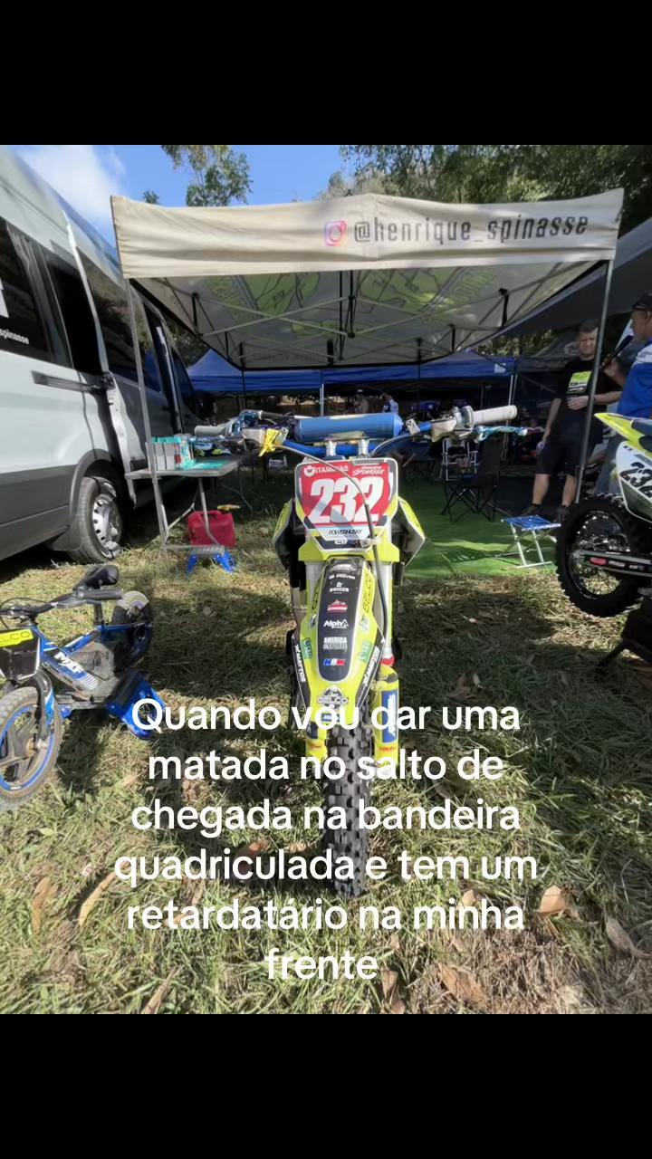 @henriquespinasse