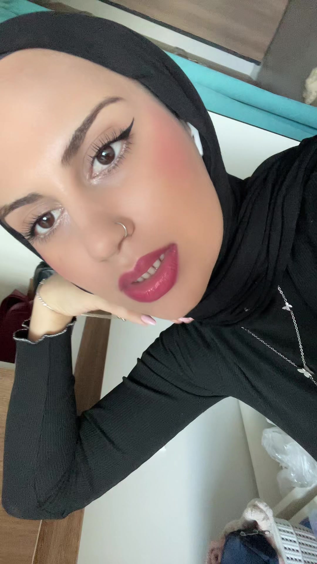 @Mariposa