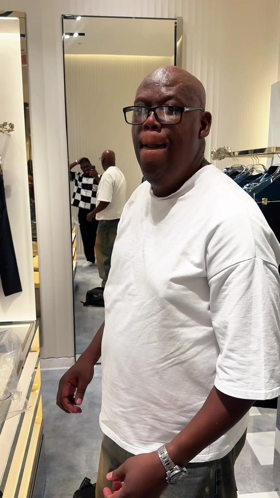 @uncledonhere