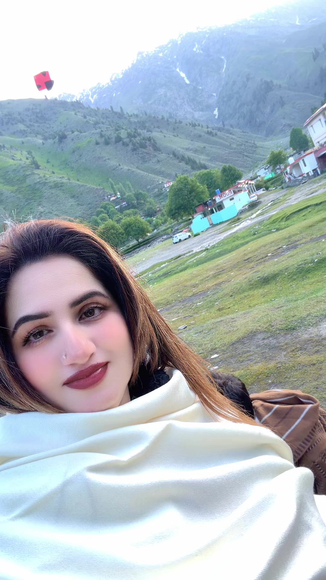 @Sumbal khan gee