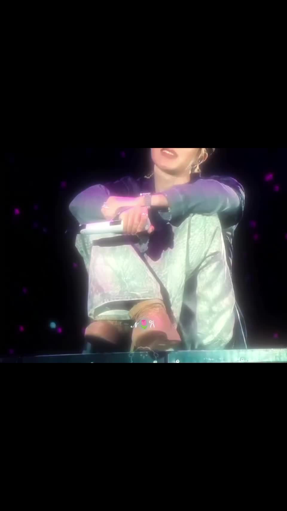 @๐๐ท ๐