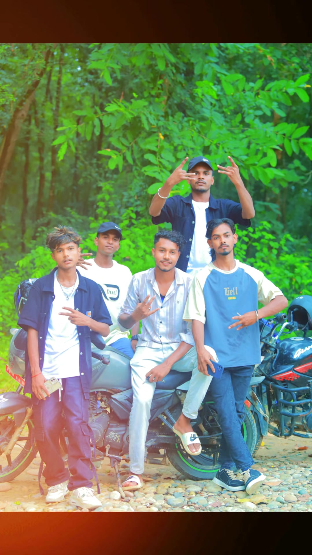 @Shiwa Nishad5