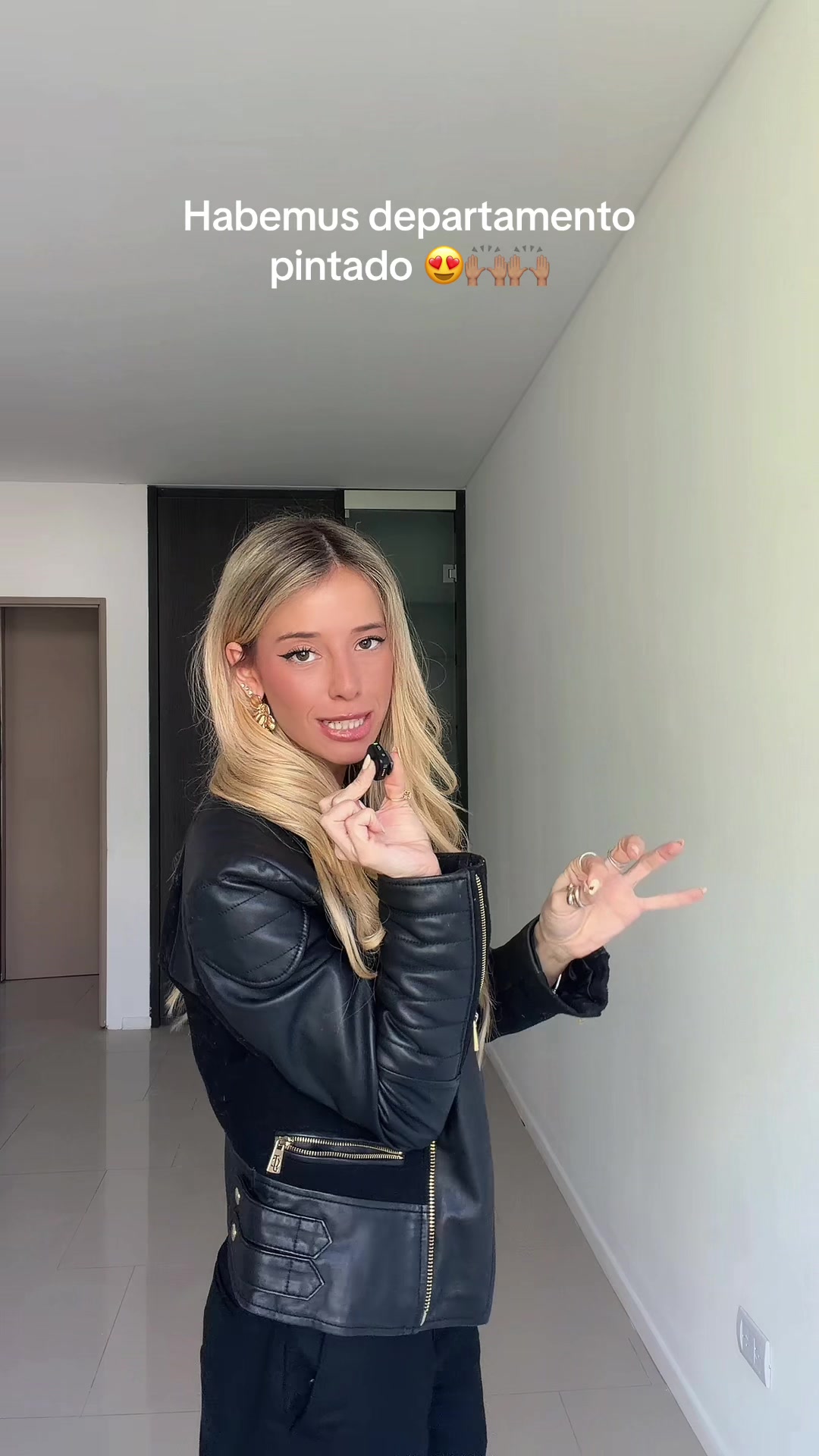 @ZÖE BOGACH