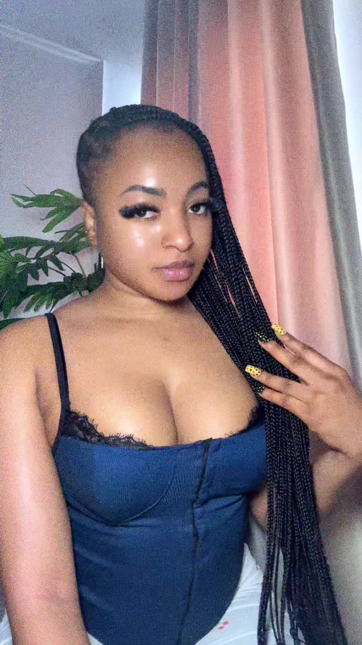 @MERCY 🇳🇬🇬🇭