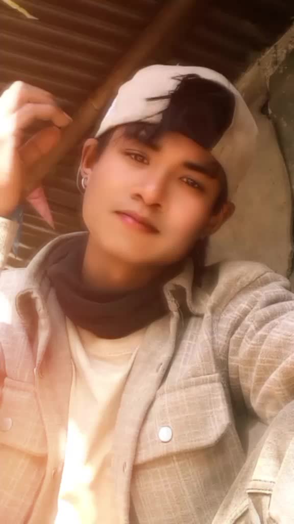 @() PLAY ^ BOY! 🤧