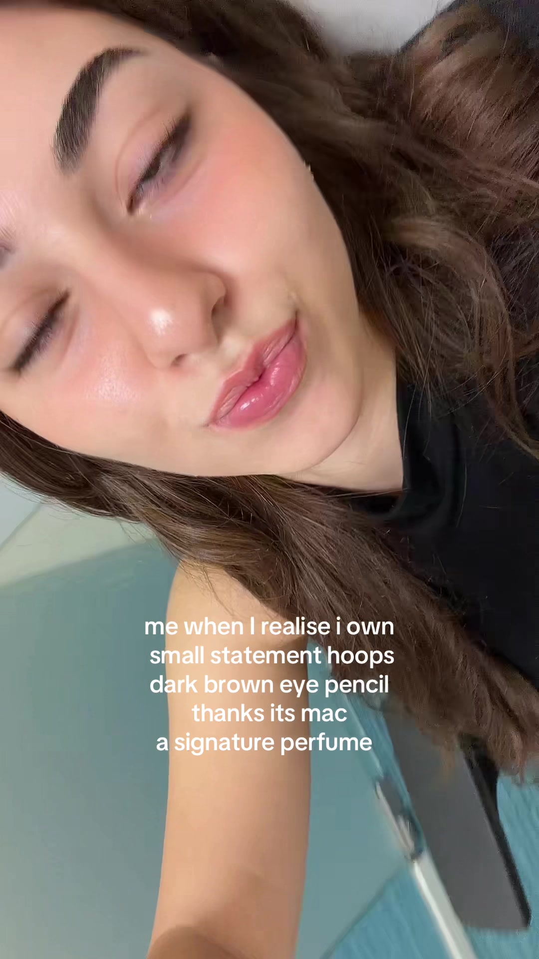 @selinozkna