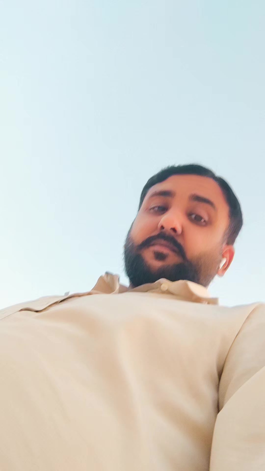 @Naveed Kashmiri 🦁