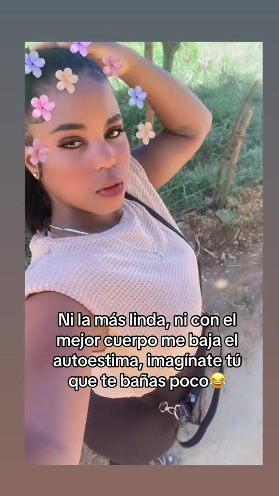 @Pamela🦋😇