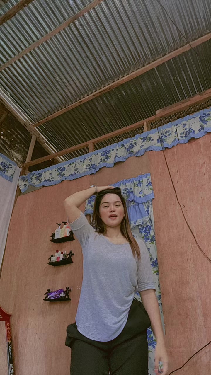 @EM EM🥀