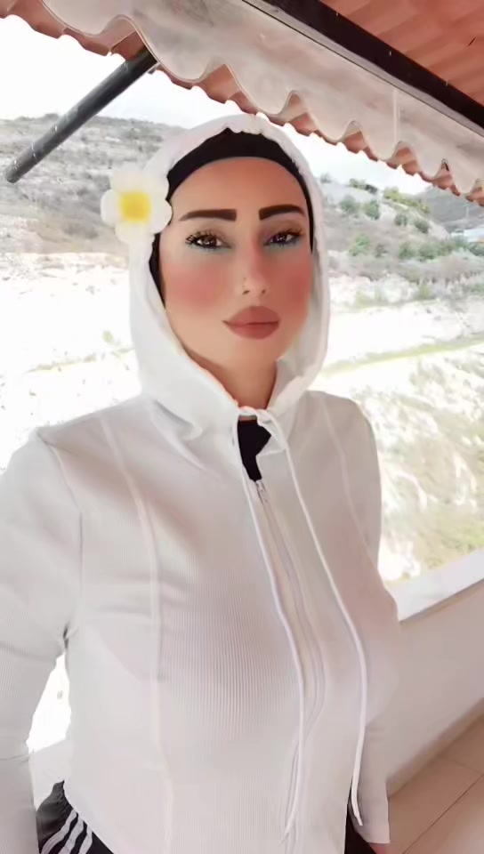 @nana hijazi