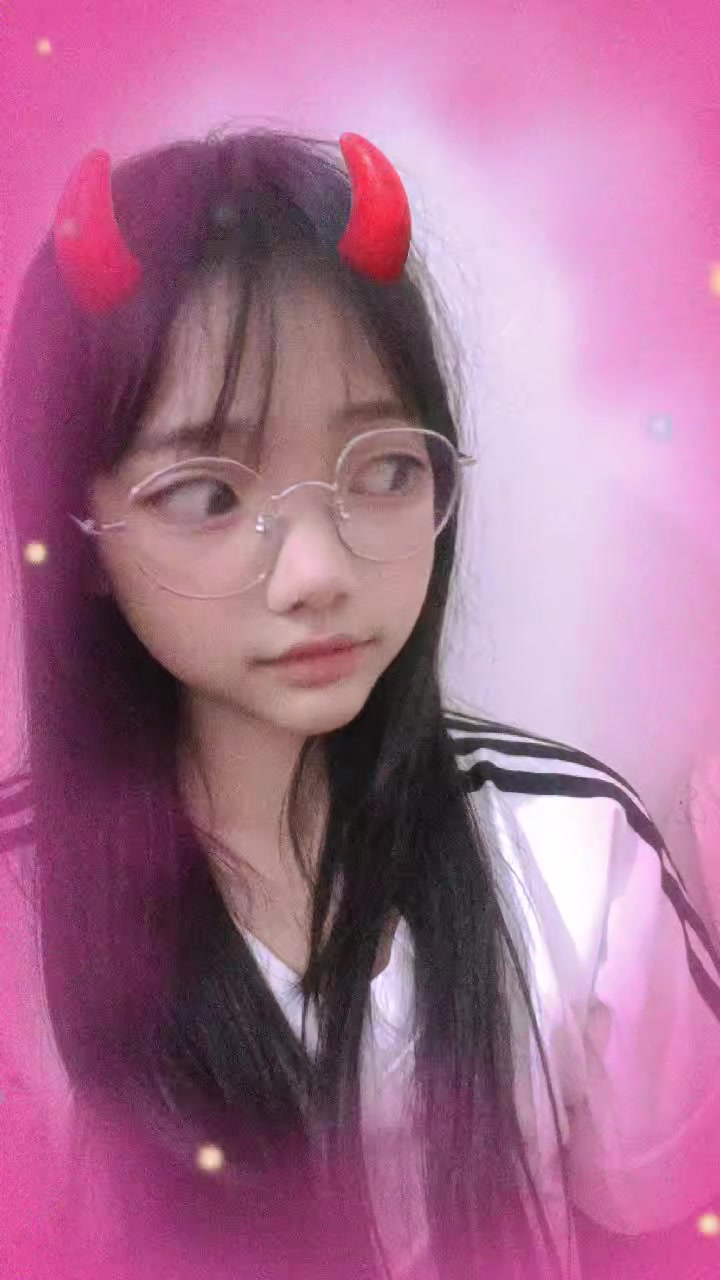 @Gái xinh biết chơi tích tóc