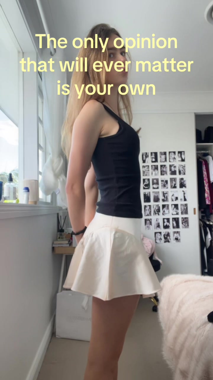 @Ella