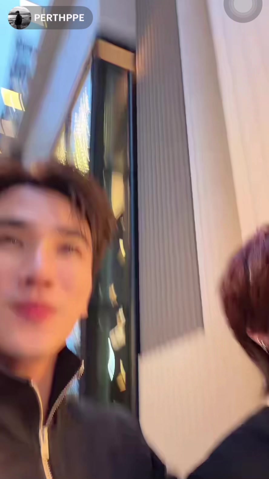 @yxhyne_