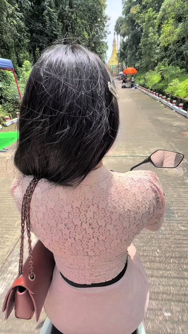@Htet Myat Moe