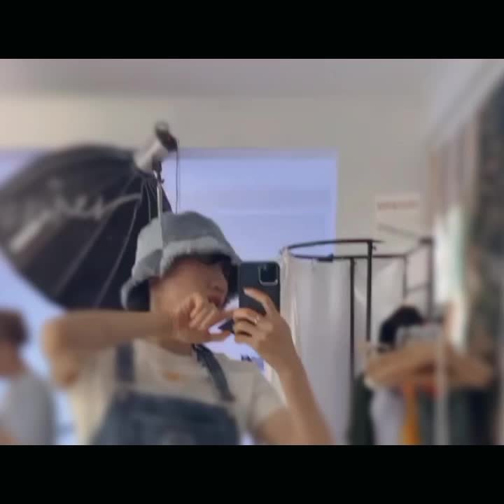 @bluee22__