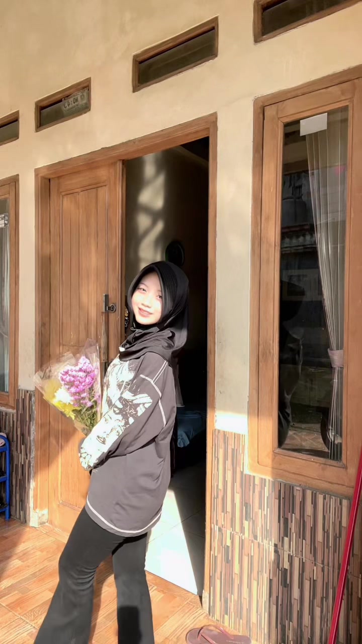 @andin_din୨୧