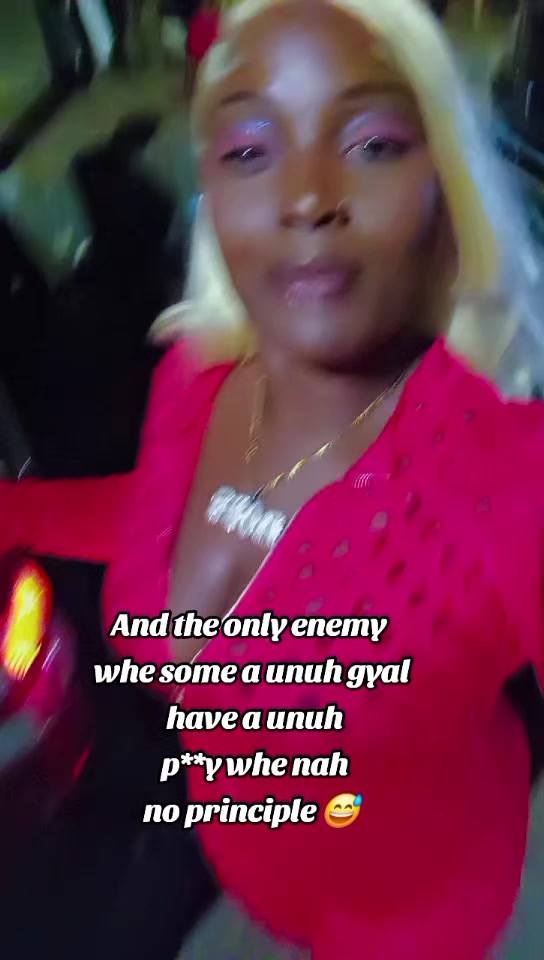 @Kim🌺🇯🇲🇫🇷