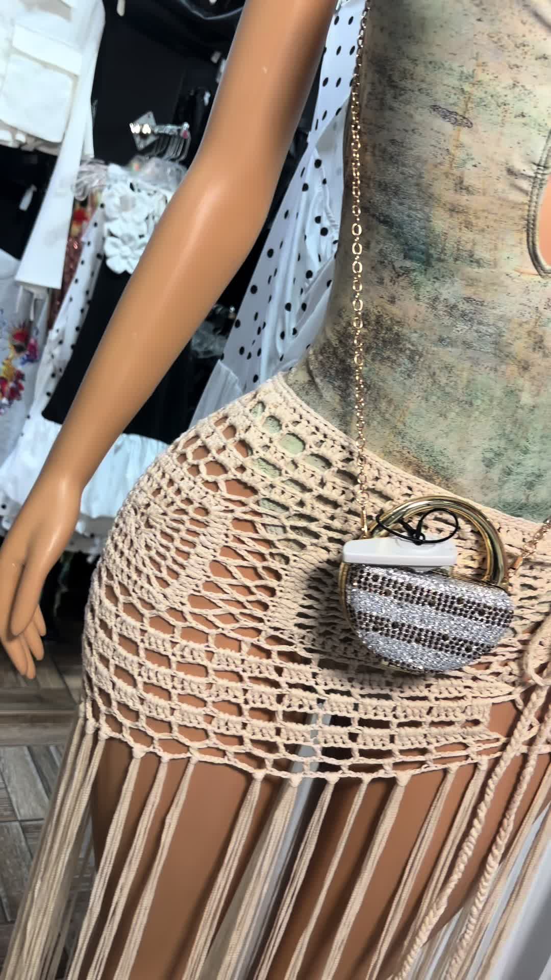 @Laclothingsanjuan