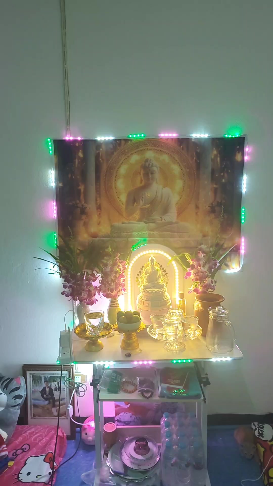@🌿Kay Thi Khaing🌿(ဖြူးသူလေး)