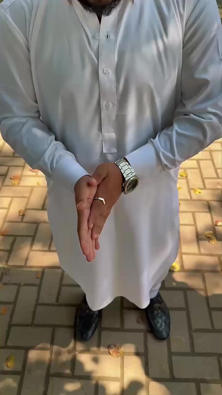 @BASIT RAJPOOT✌🏻😎