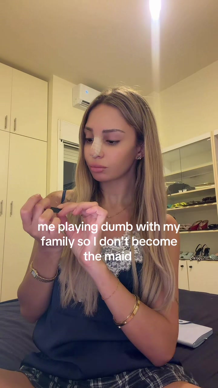 @FRIDA KHALIFE🪽